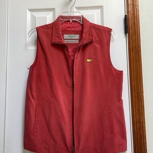 Masters full zip golf vest, water resistant silk.